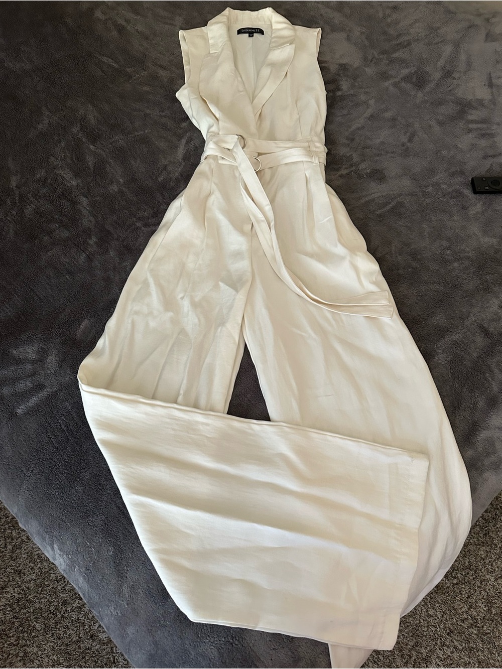 Dynamite Sleeveless Sea Salt Beige Wide-Leg Jumpsuit with belt